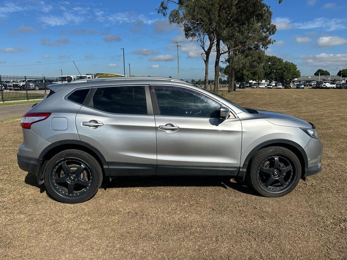 2016 Nissan QASHQAI Ti