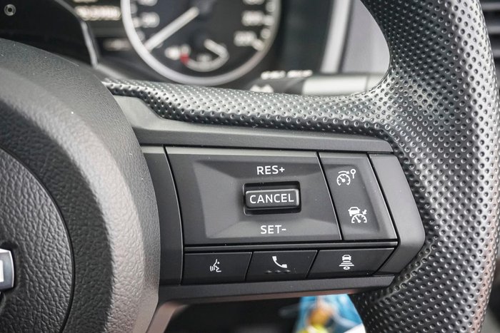 2026 Nissan Navara SL