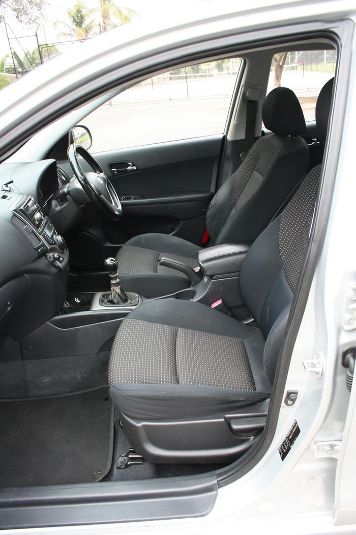 2007 Hyundai i30 SLX FD Continental Silver