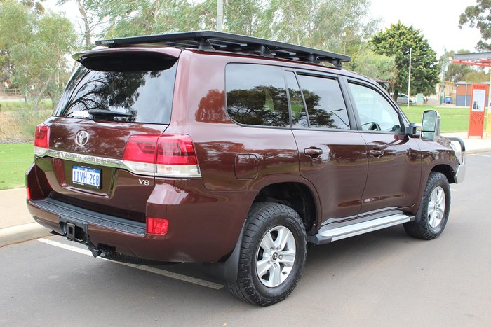 2017 Toyota Landcruiser GXL