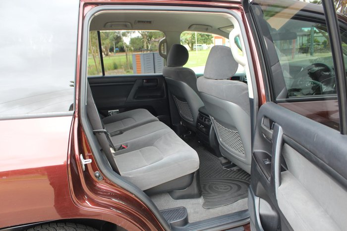 2017 Toyota Landcruiser GXL