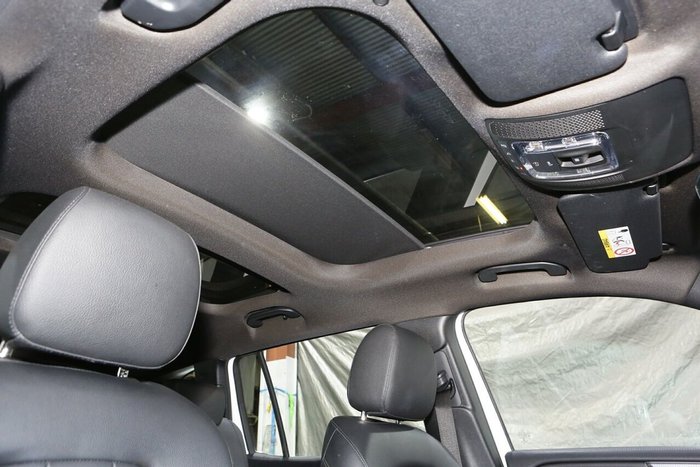 2022 Mercedes-Benz GLB-Class GLB200