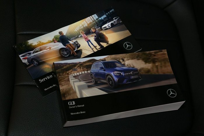 2022 Mercedes-Benz GLB-Class GLB200