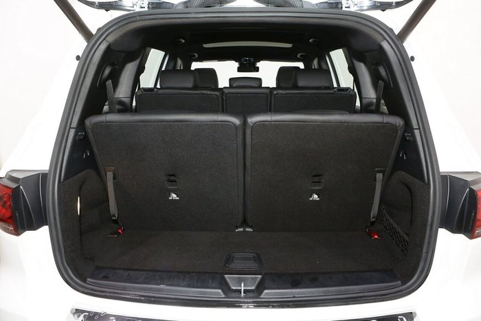 2022 Mercedes-Benz GLB-Class GLB200