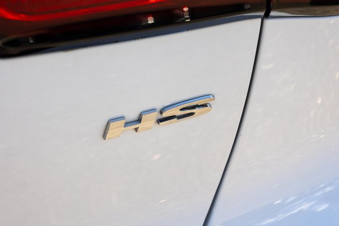2024 MG HS Excite