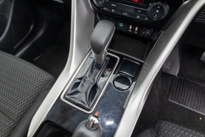 2024 Mitsubishi Eclipse Cross ES