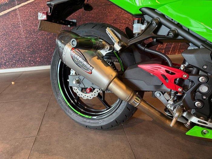 2023 Kawasaki Ninja 400 Special Edition (EX400G) Ninja Green