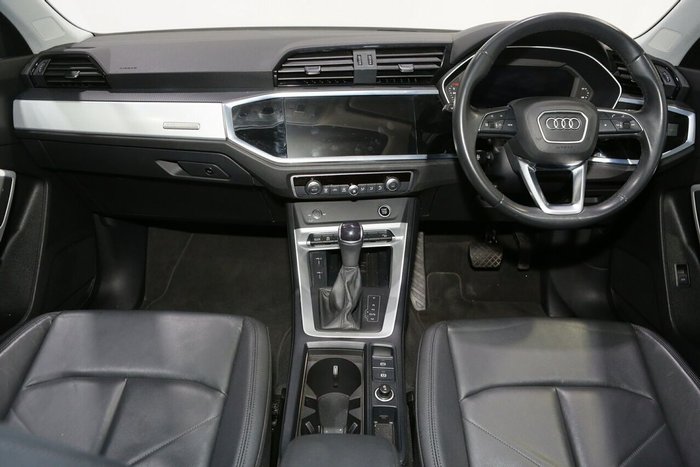 2023 Audi Q3 35 TFSI S line