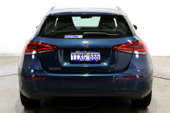 2021 Mercedes-Benz A-Class A180