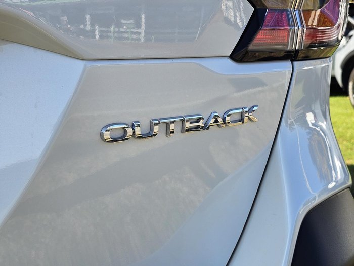 2025 Subaru Outback AWD Touring