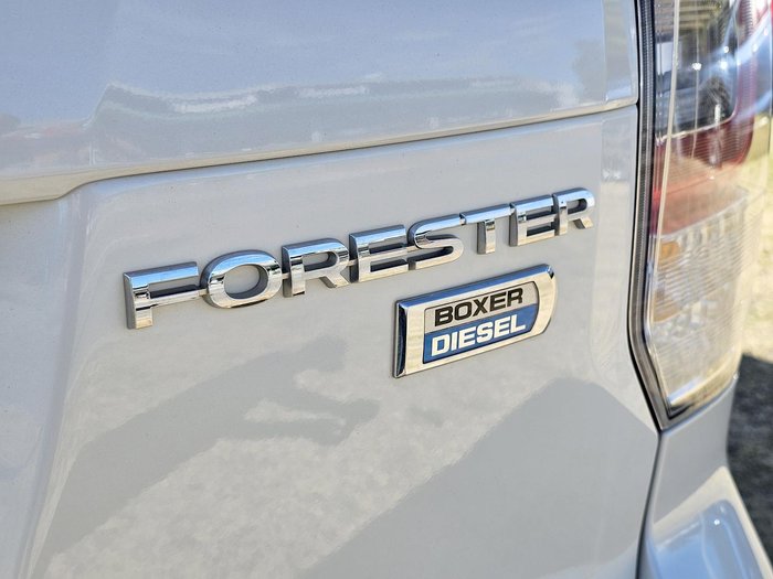 2016 Subaru Forester 2.0D-S S4 MY16 AWD Crystal White