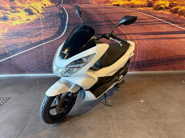 2015 Honda PCX150 PCX White