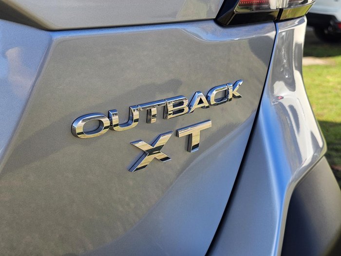 2025 Subaru Outback AWD Touring XT