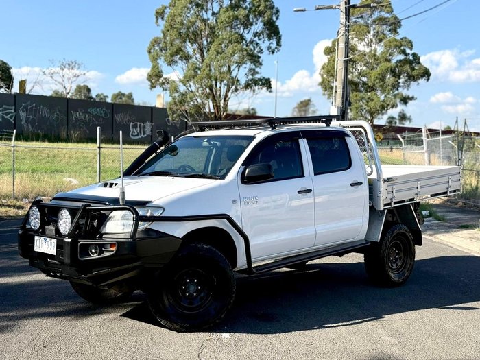 2009 Toyota Hilux SR KUN26R MY09 4X4 Glacier White