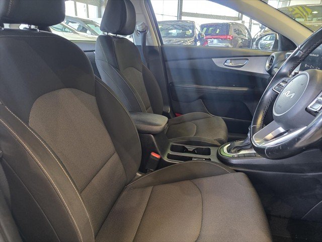 2022 Kia Cerato S