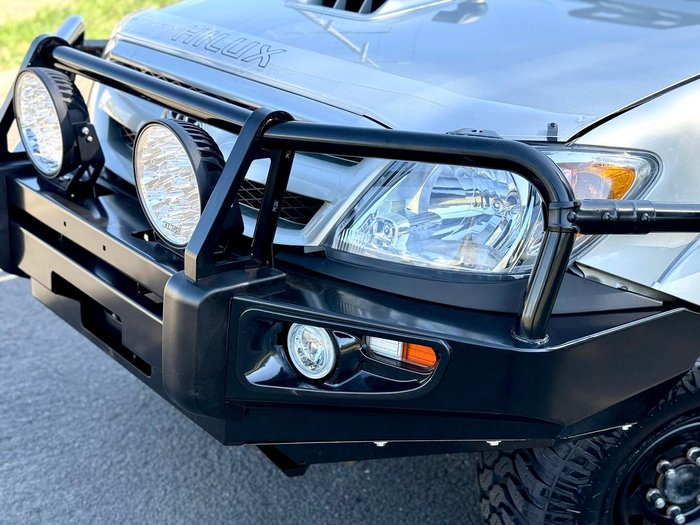 2007 Toyota Hilux SR5 KUN26R MY07 4X4 Sterling Silver