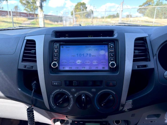 2007 Toyota Hilux SR5 KUN26R MY07 4X4 Sterling Silver