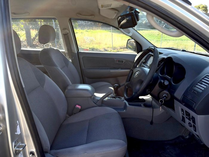 2007 Toyota Hilux SR5 KUN26R MY07 4X4 Sterling Silver