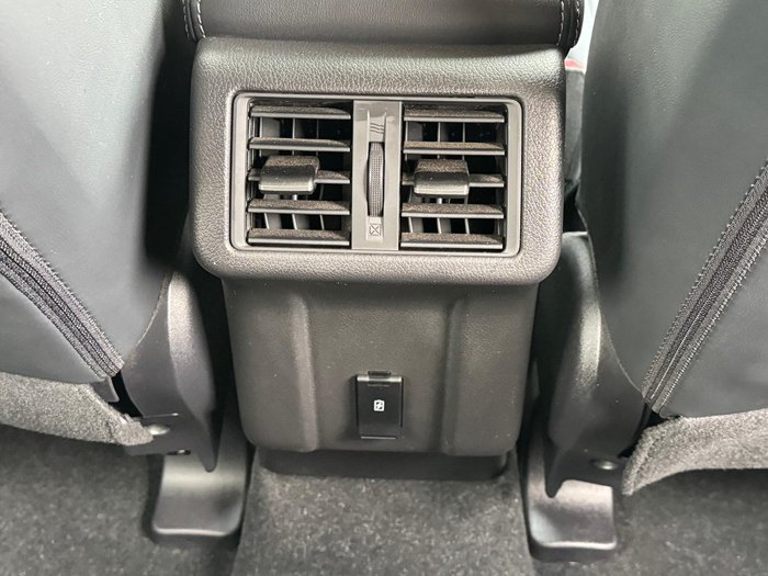 2021 Mitsubishi Outlander LS