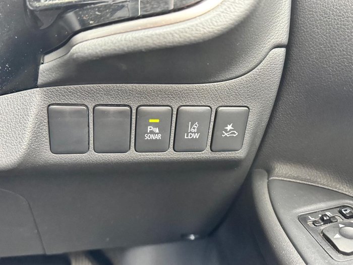 2021 Mitsubishi Outlander LS