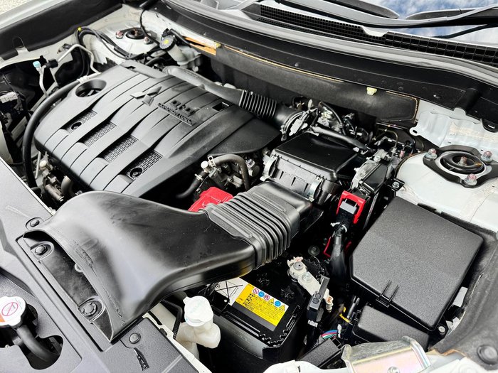 2021 Mitsubishi Outlander LS