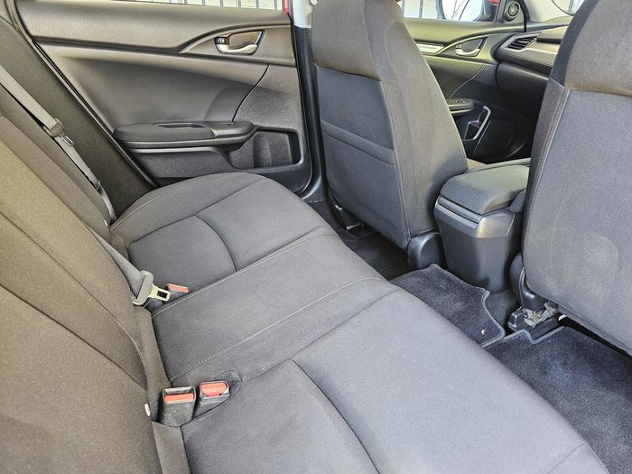 2017 Honda Civic VTi 10th Gen MY17 Rally Red