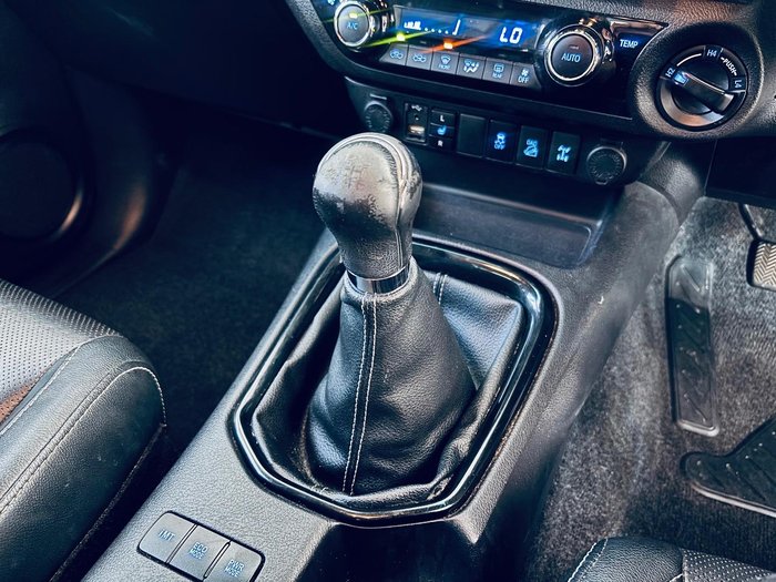 2018 Toyota Hilux Rugged X GUN126R 4X4 Dual Range Inferno