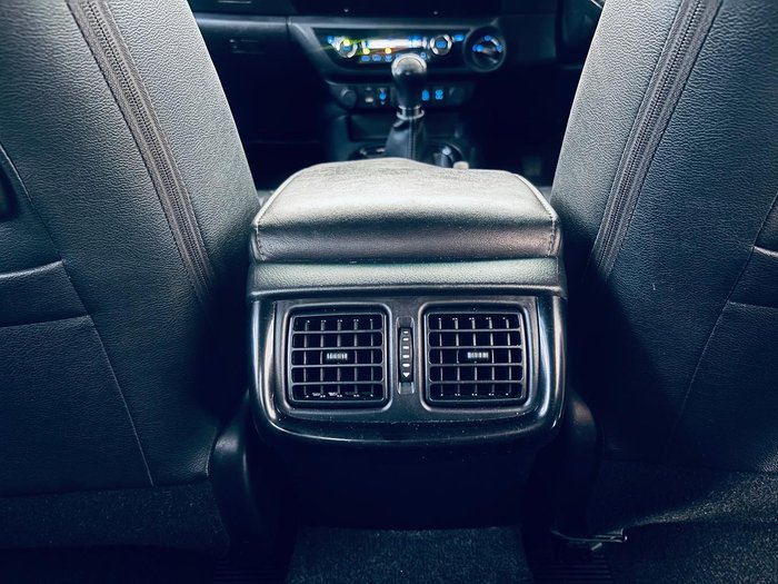 2018 Toyota Hilux Rugged X GUN126R 4X4 Dual Range Inferno