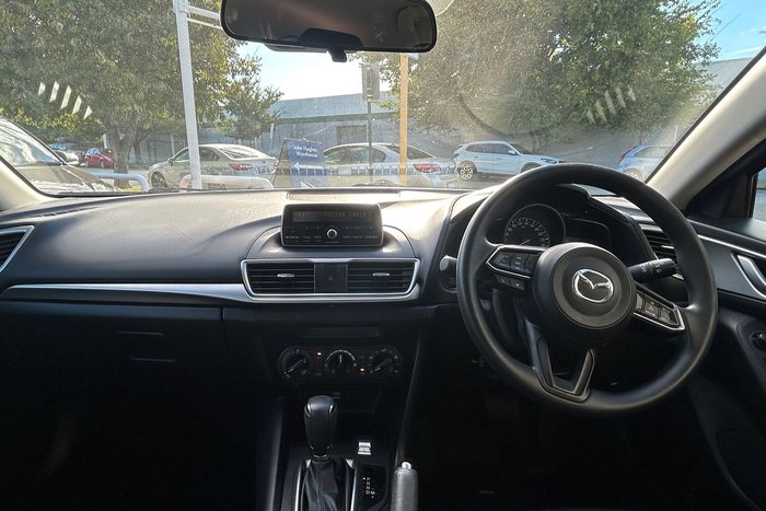 2016 Mazda 3 Neo