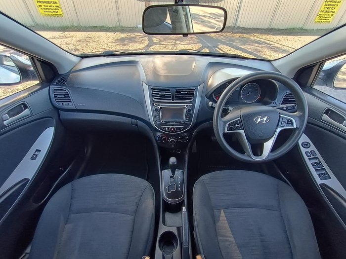 2015 Hyundai Accent Active