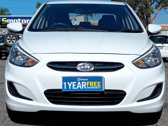 2015 Hyundai Accent Active