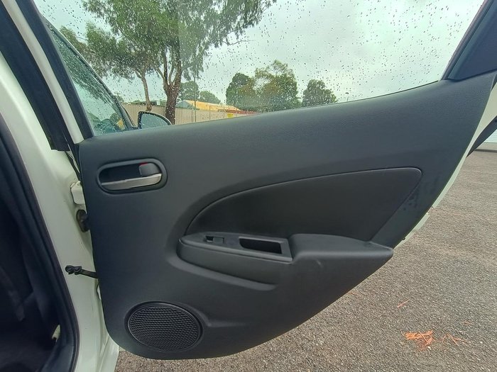 2013 Mazda 2 Neo DE Series 2 MY13 Crystal White Pearl