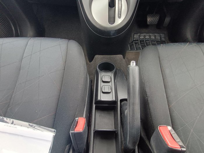 2013 Mazda 2 Neo DE Series 2 MY13 Crystal White Pearl