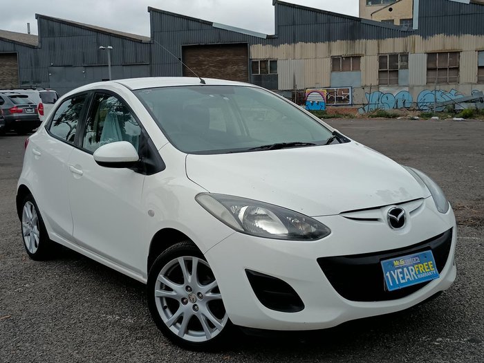 2013 Mazda 2 Neo DE Series 2 MY13 Crystal White Pearl