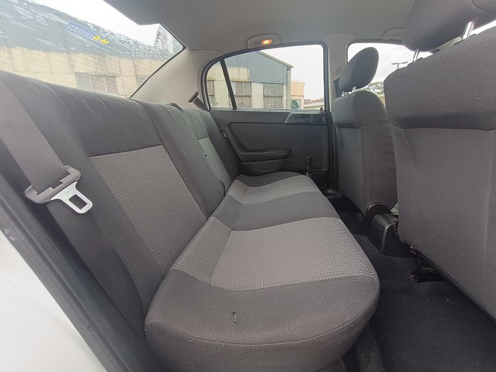 2005 Holden Astra Classic TS MY05 Casablanca White