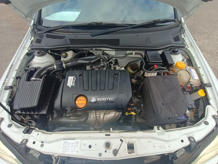 2005 Holden Astra Classic TS MY05 Casablanca White