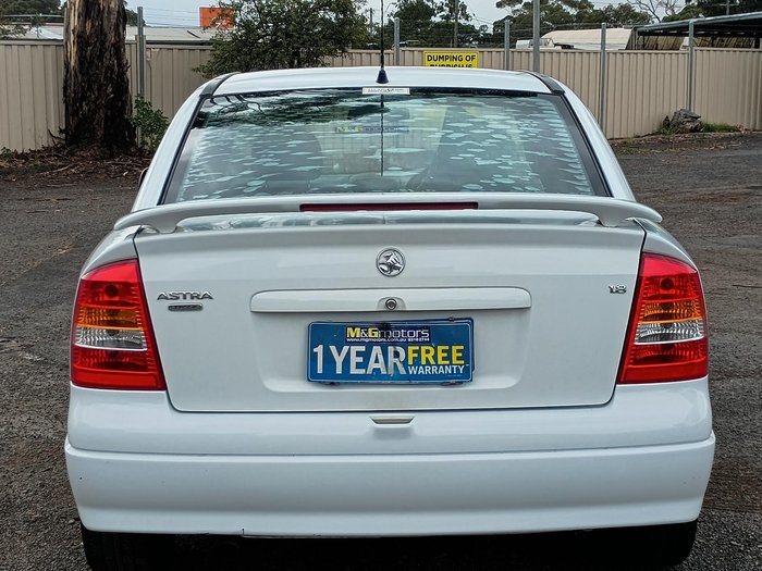 2005 Holden Astra Classic TS MY05 Casablanca White