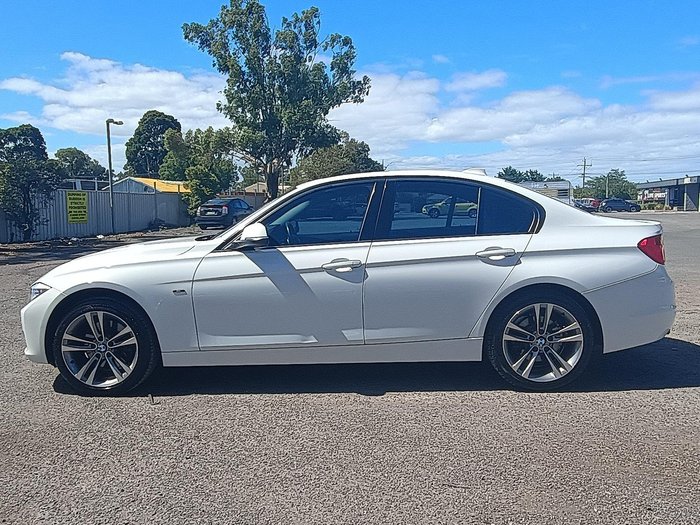 2013 BMW 3 Series 328i F30 MY13.5 Alpine White