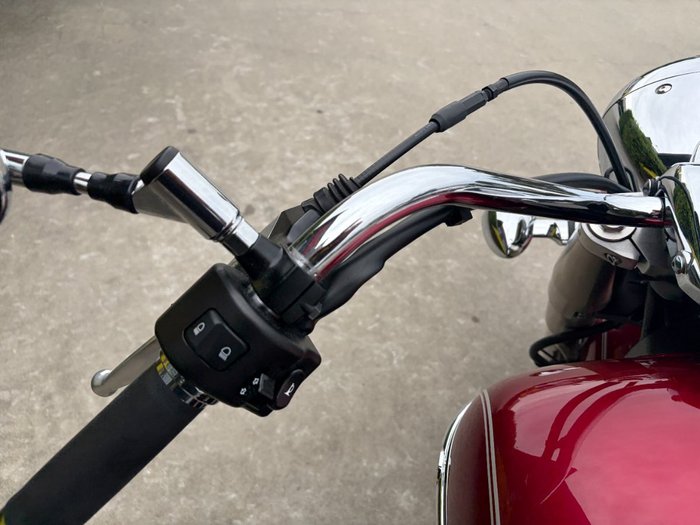 2016 Yamaha XVS1300A V-STAR Red