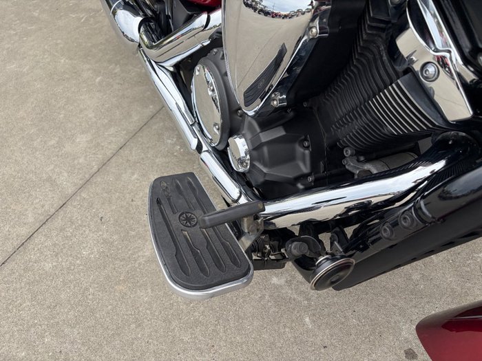 2016 Yamaha XVS1300A V-STAR Red