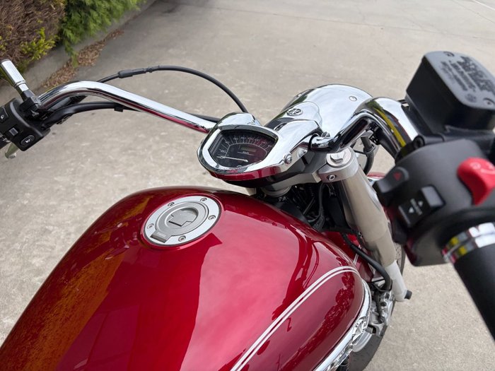 2016 Yamaha XVS1300A V-STAR Red