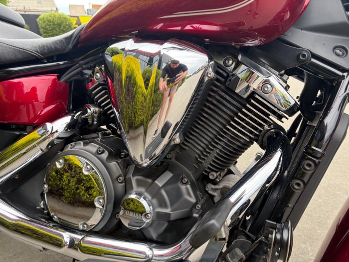 2016 Yamaha XVS1300A V-STAR Red