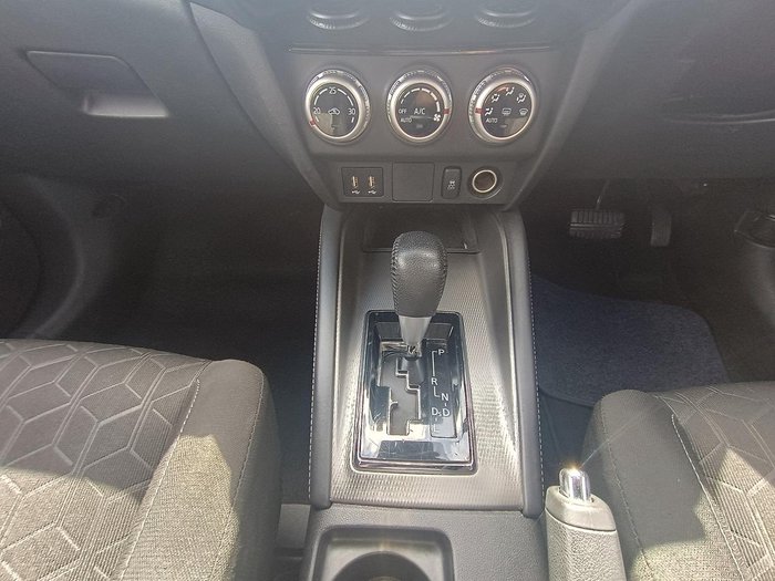 2022 Mitsubishi ASX ES XD MY22 White