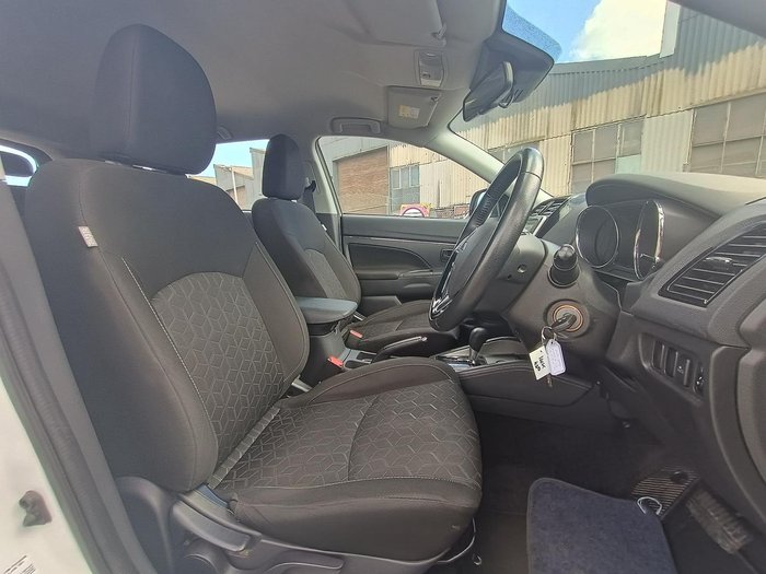 2022 Mitsubishi ASX ES XD MY22 White