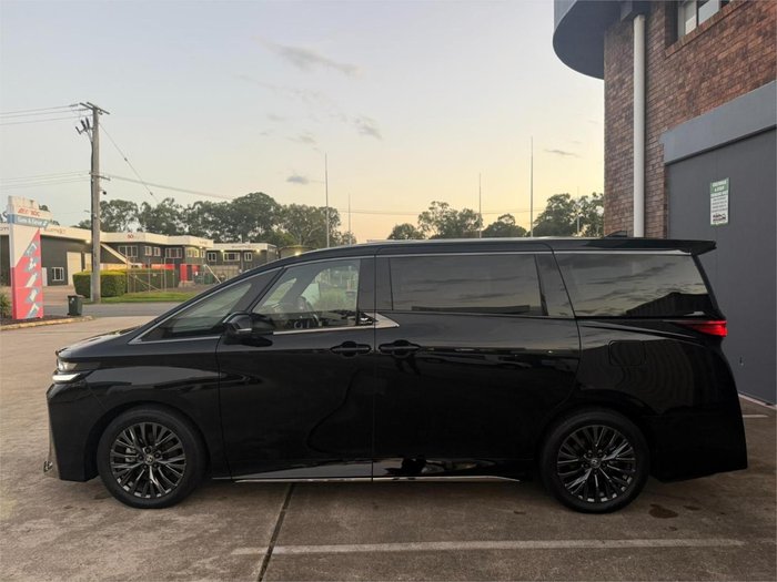2024 Toyota Vellfire Hybrid Z Premier