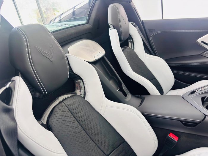 2024 Chevrolet Corvette Stingray 3LT C8 MY24