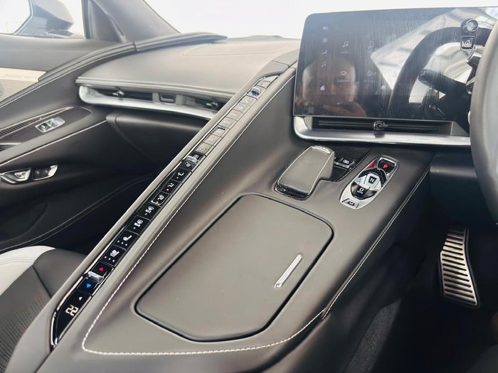 2024 Chevrolet Corvette Stingray 3LT C8 MY24