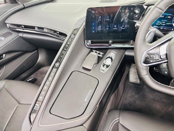 2024 Chevrolet Corvette Stingray 2LT C8 MY24