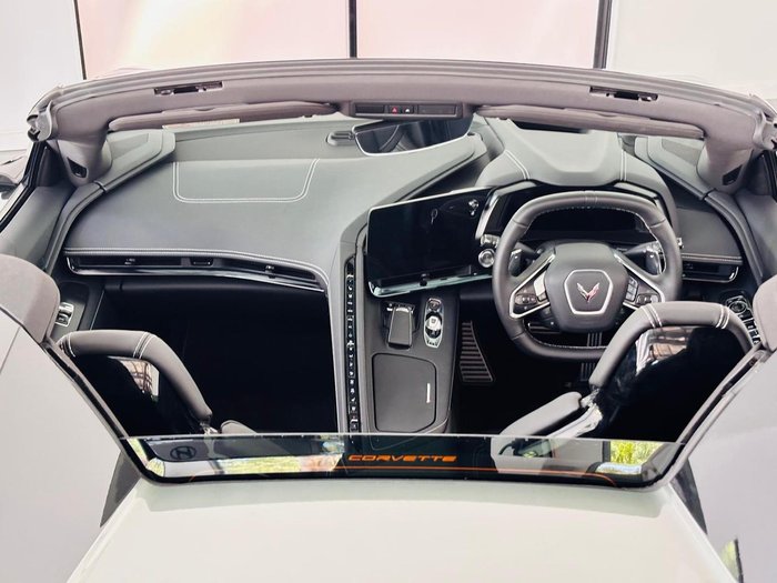 2024 Chevrolet Corvette Stingray 2LT C8 MY24