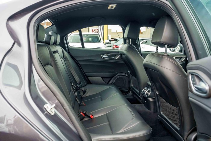 2023 Alfa Romeo Giulia Ti